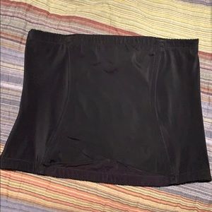 Mother Tucker Cincher